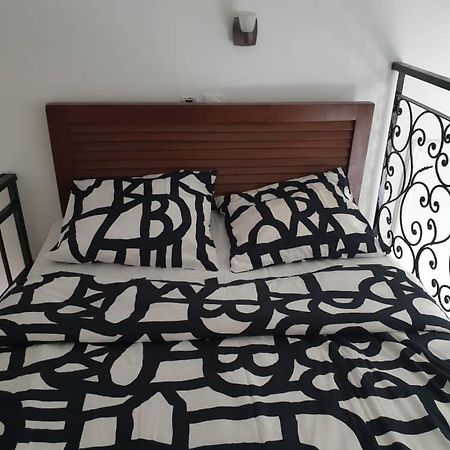 Eve Home Yaoundé Buitenkant foto